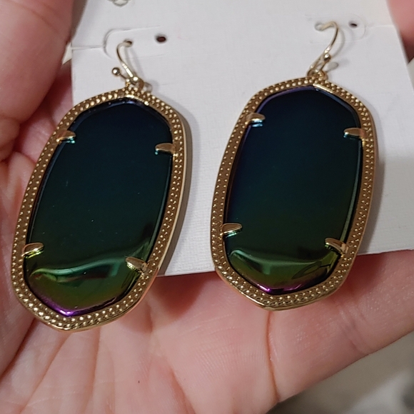 Kendra Scott Black Iridescent Earrings - Picture 7 of 8